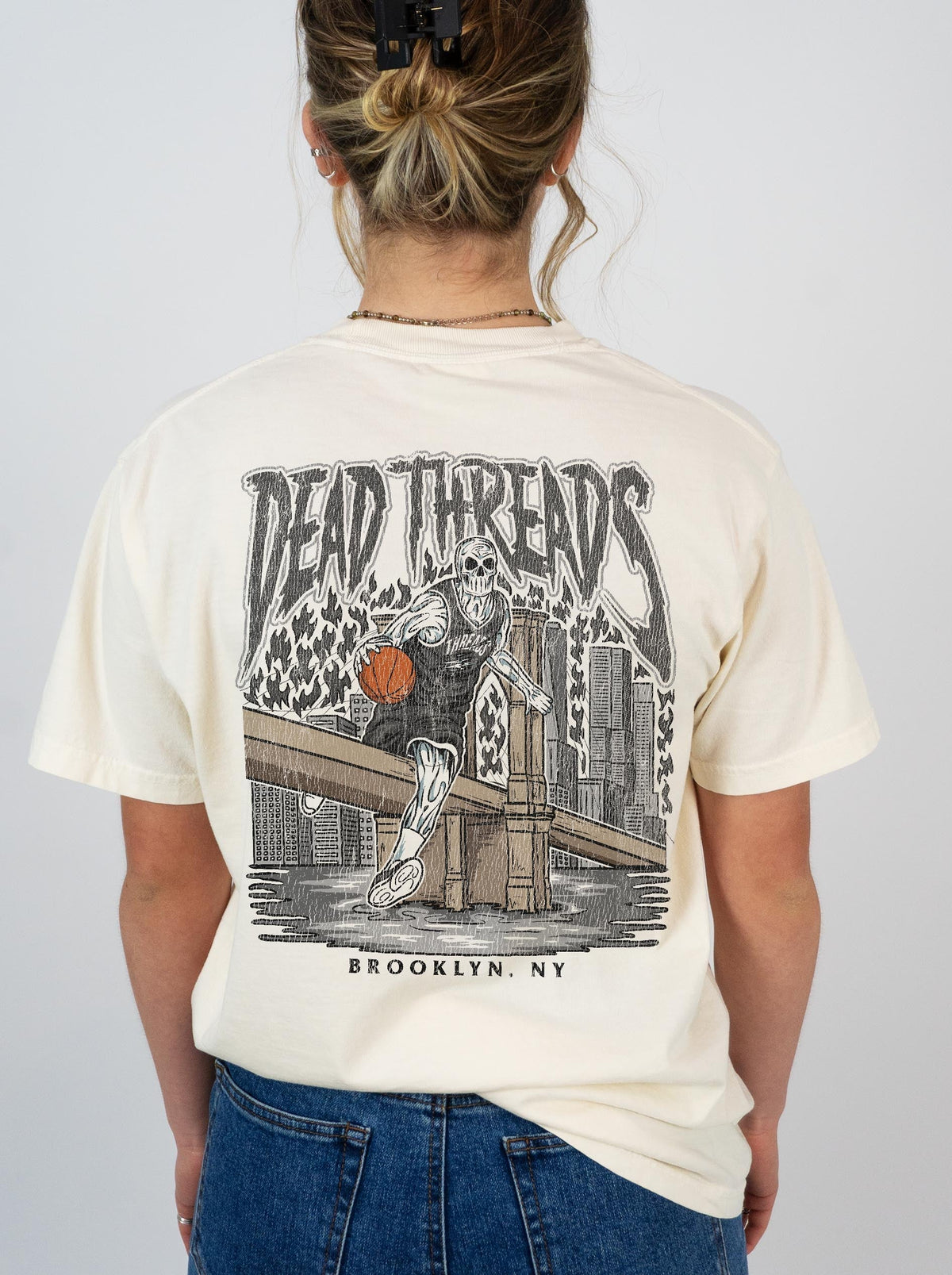 BROOKLYN BASKETBALL - “3 SKULL” PREMIUM T-SHIRT product image 13