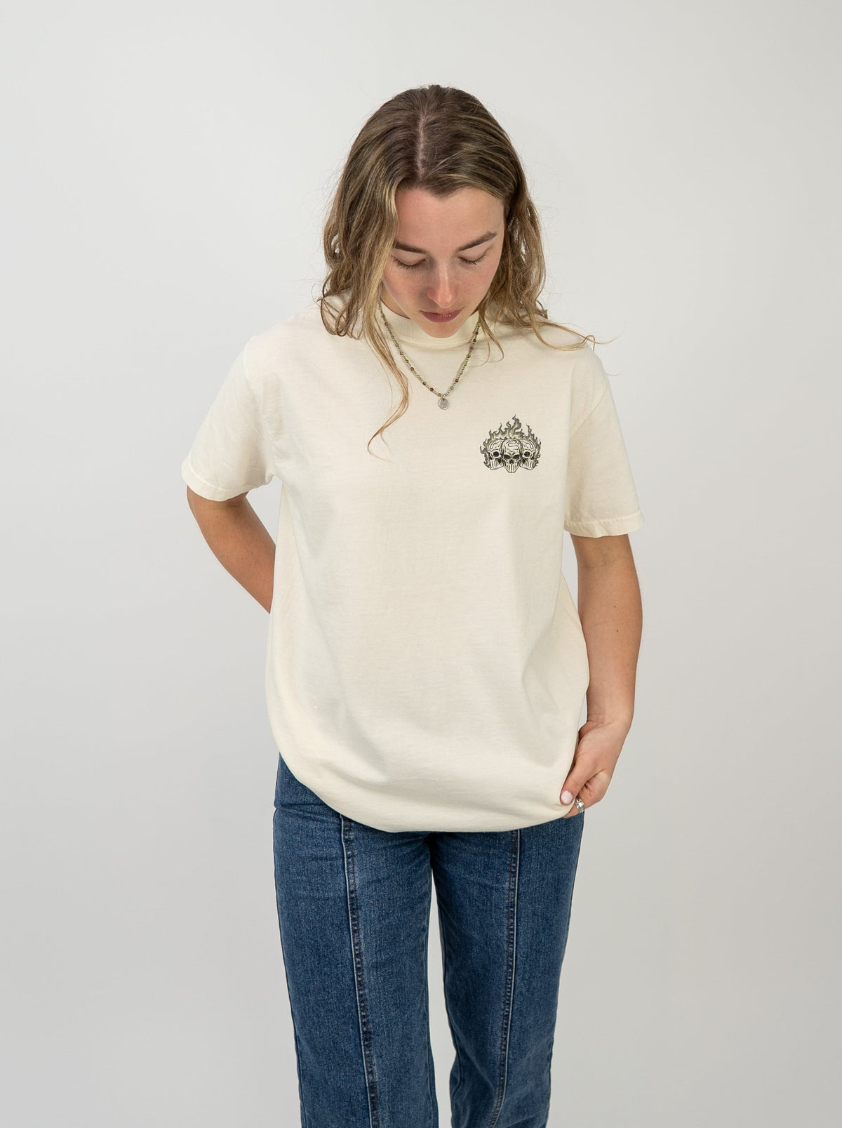 ENTRAIL RUN (FEMALE) - “3 SKULL” PREMIUM T-SHIRT product image 11